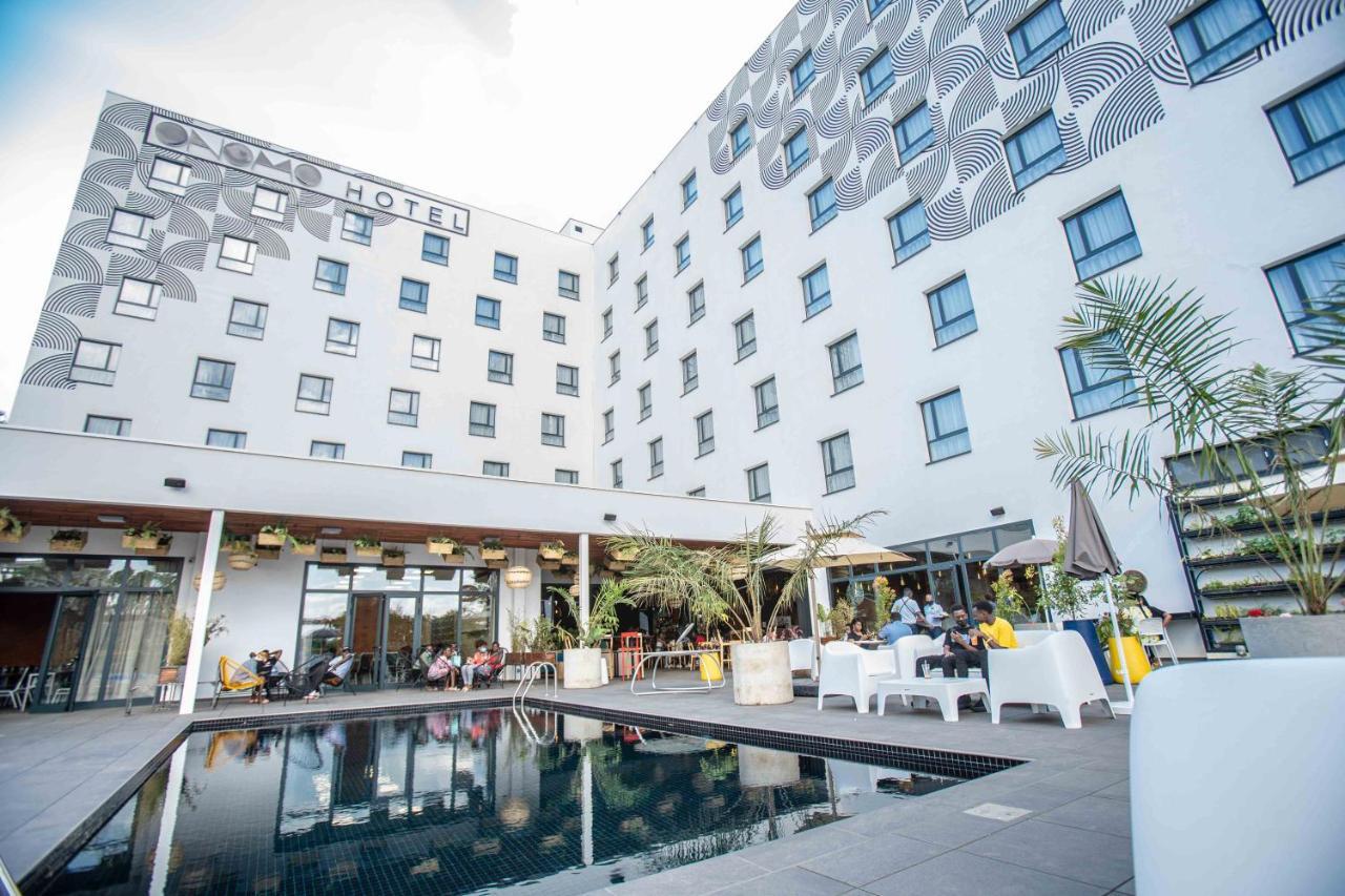 Onomo Hotel Кампала Экстерьер фото