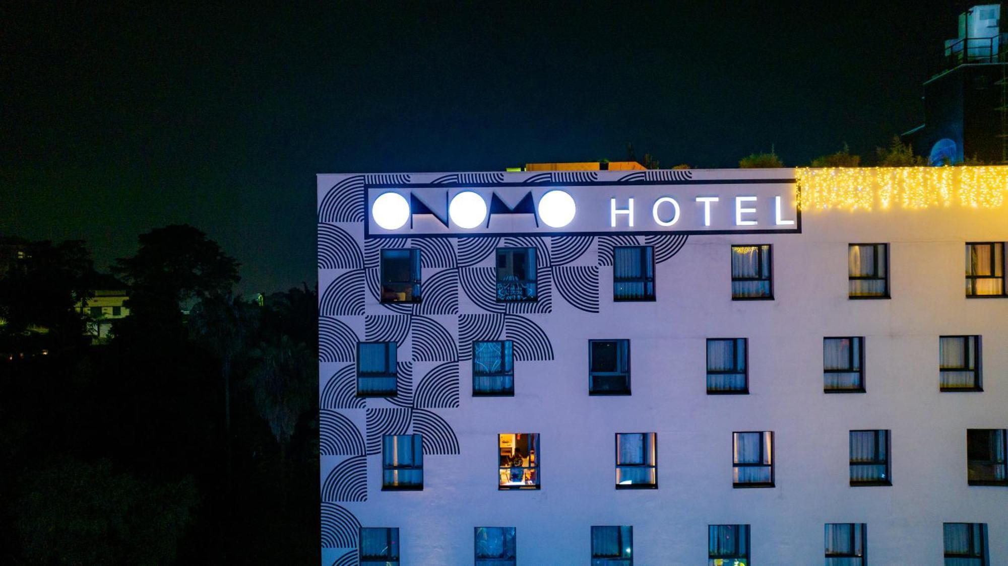 Onomo Hotel Кампала Экстерьер фото